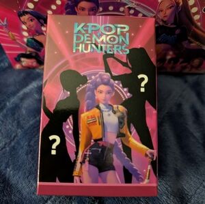 1 KPOP Demon Hunters Collectible Mystery Figure Box
